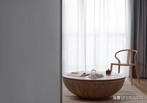 年輕人的中式,沒(méi)有瓷器 屏風(fēng)和紅木家具,卻美出詩(shī)意