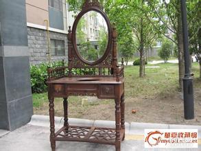 圖 寶山區(qū)老紅木衣柜回收 寶山區(qū)收購(gòu)老紅木家具公司 上海家具 家紡